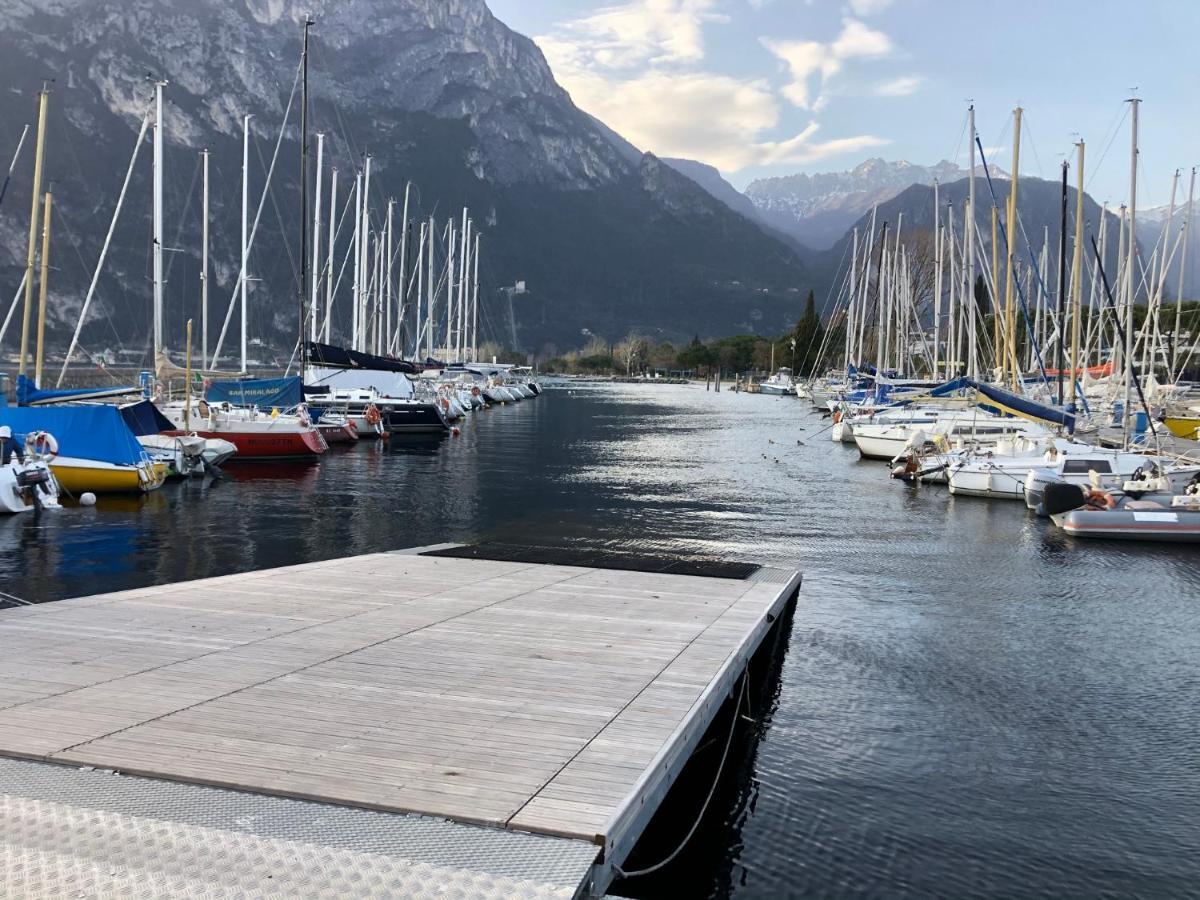 North Lake Riva Apartment, Steps From The Garda Lake Kültér fotó